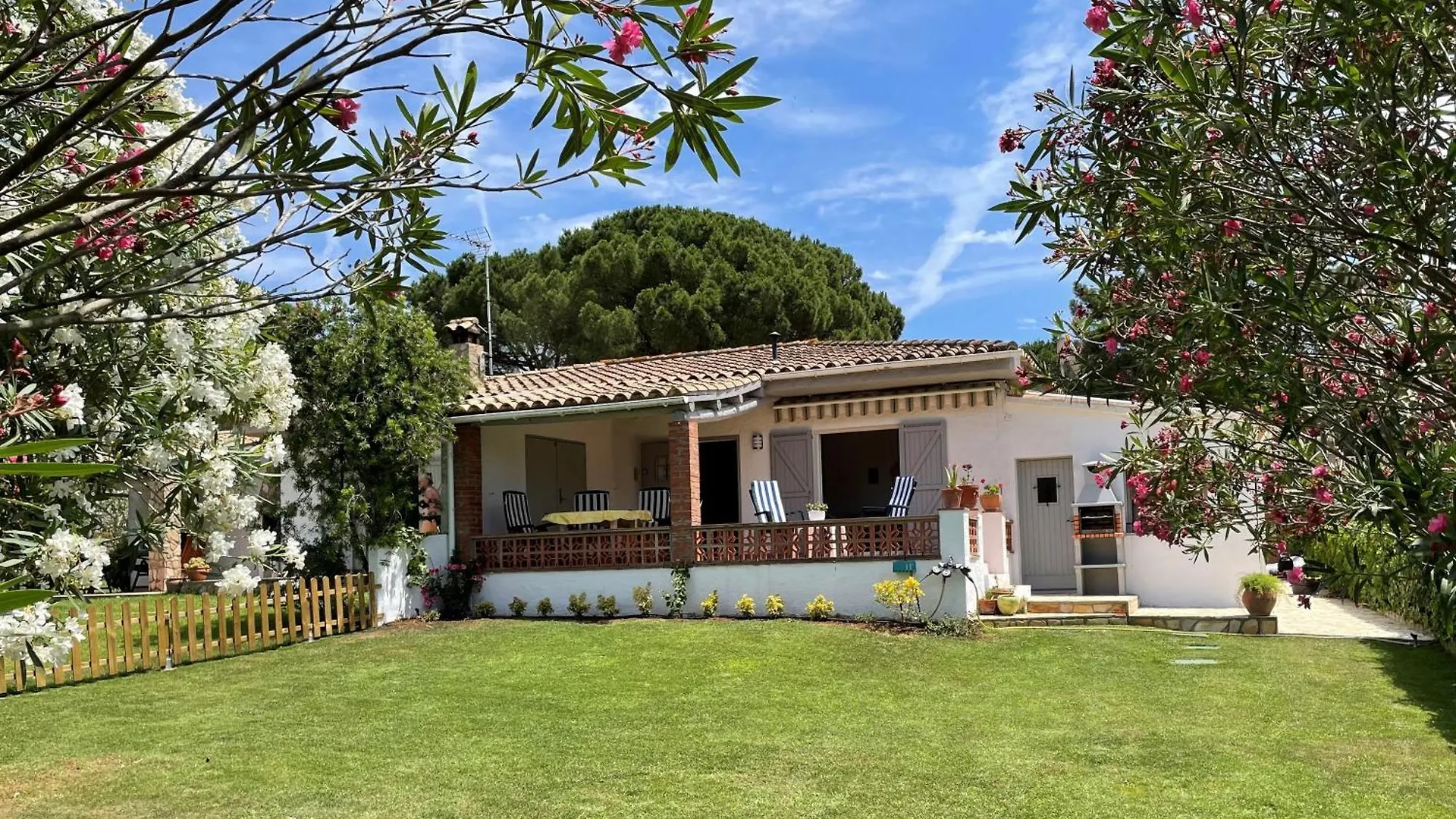 Las Flores 3A Casa Dalia Begur Spain